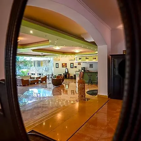 Complex Majestic Jupiter Hotel