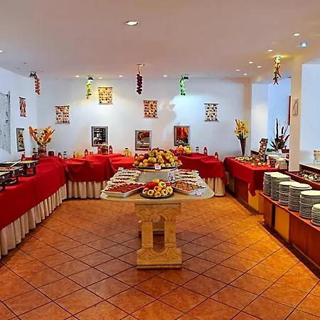 Complex Majestic Jupiter Hotel 3*